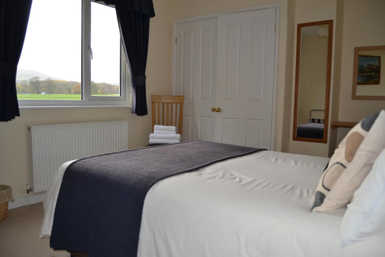 The Lodge Brecon B&B 外观 照片
