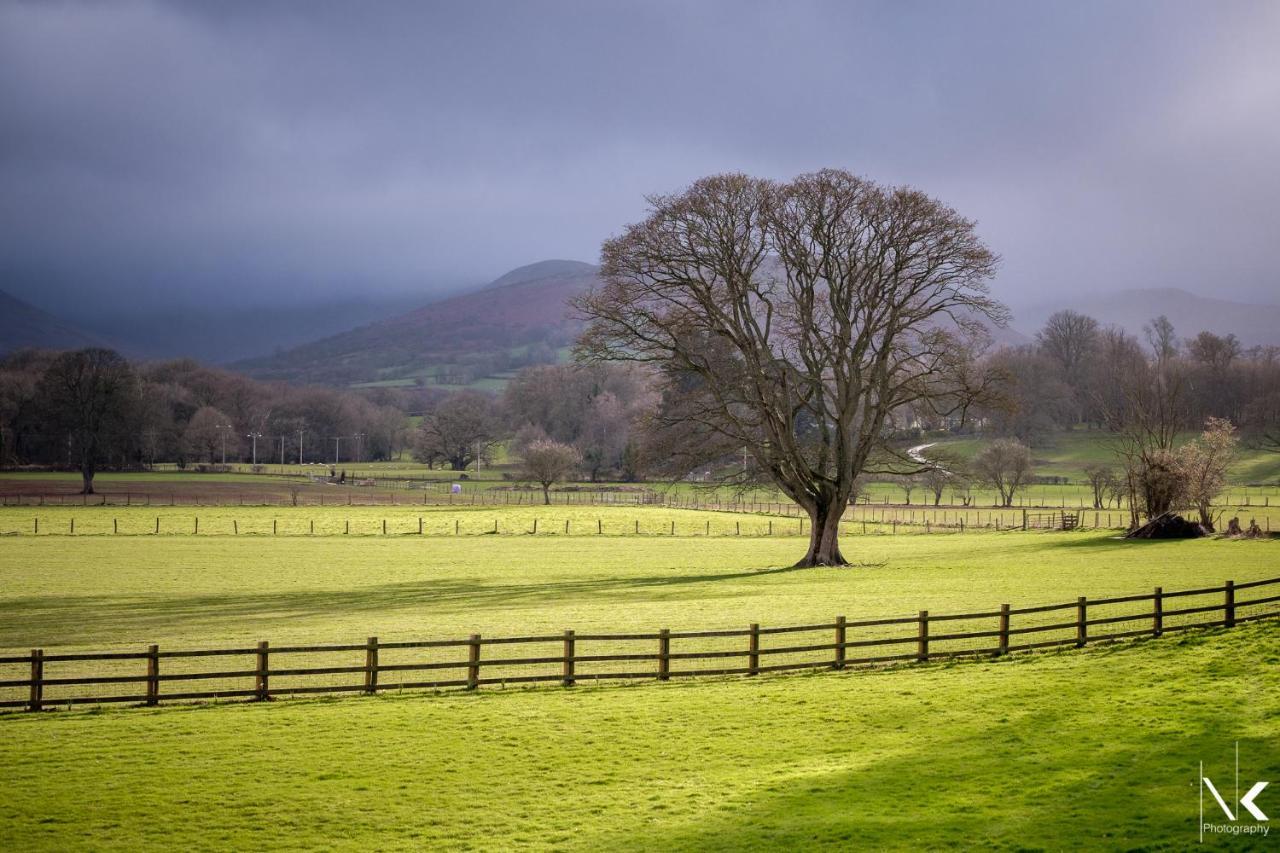 The Lodge Brecon B&B 外观 照片